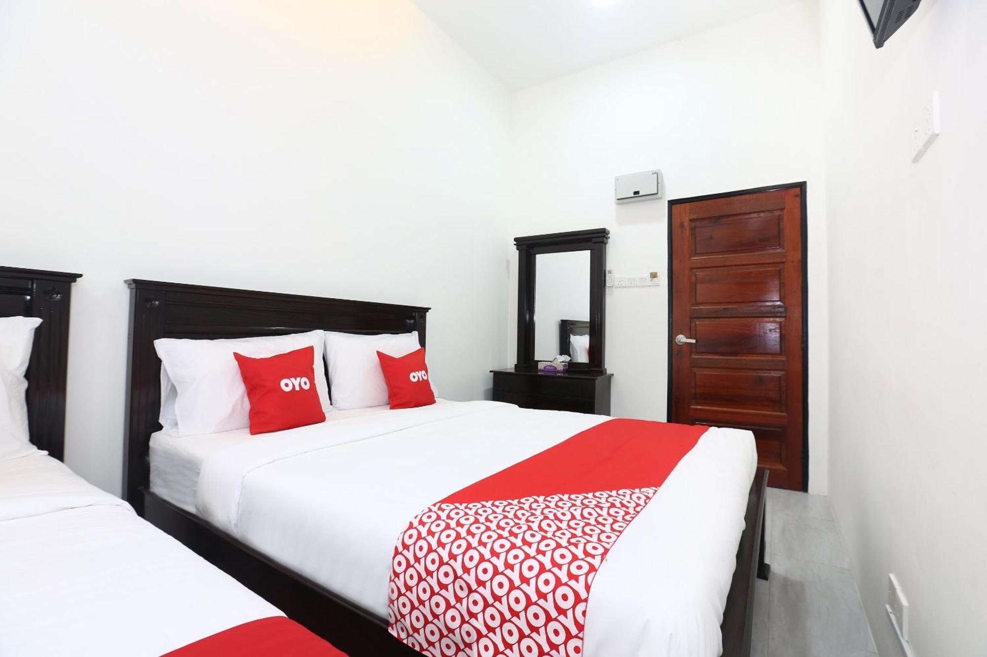 Super Oyo 89678 Ady Hotel Kuala Terengganu Exterior foto